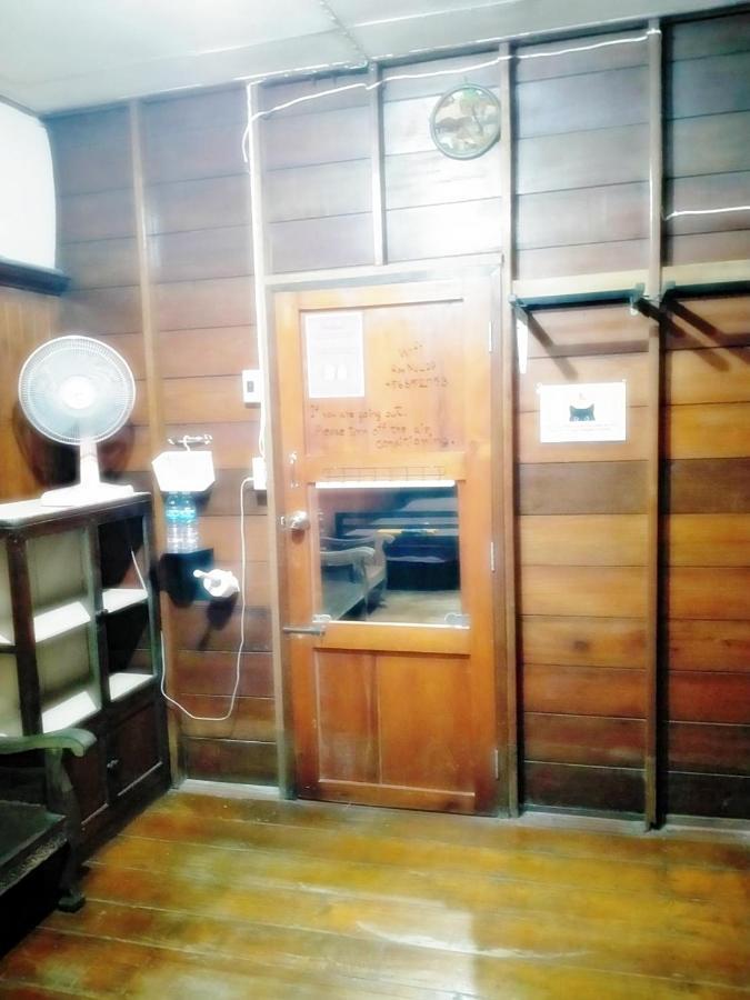 Ray Nu Guest House Ayutthaya Eksteriør bilde