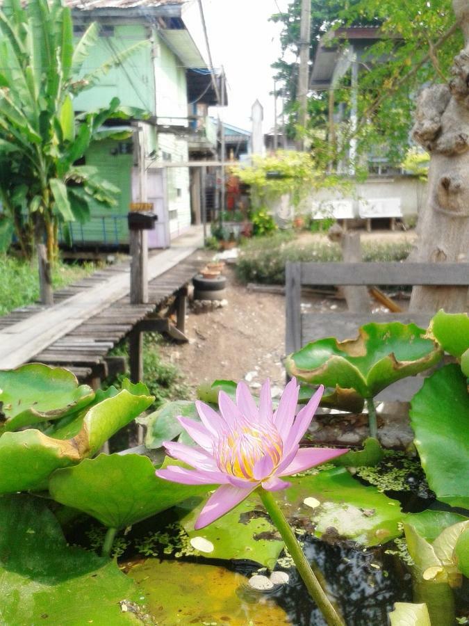 Ray Nu Guest House Ayutthaya Eksteriør bilde